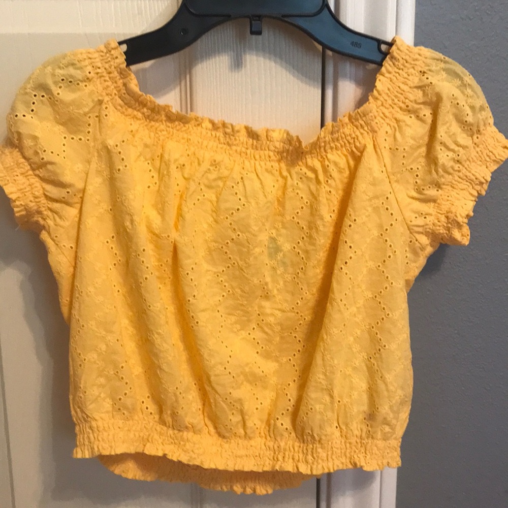 Cute Yellow Cropped Blouse